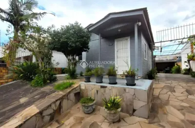 Casa com 2 quartos à venda na Rua Engenheiro Ubatuba de Faria, 399, Sarandi, Porto Alegre, 42 m2 por R$ 380.000