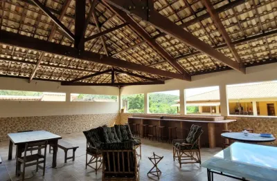 Casa com 4 quartos para alugar na Avenida Albert Scharle, 2557, Paciência, Sabará