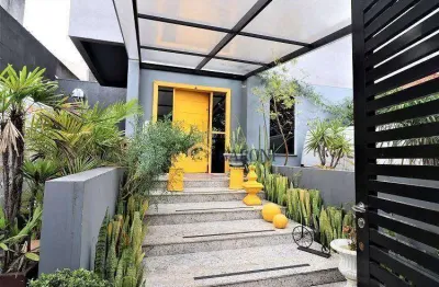 Prédio à venda na Rua Pepiguari, Alto da Lapa, São Paulo