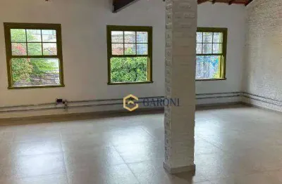 Casa comercial com 3 salas para alugar na Rua Padre João Gonçalves, Vila Madalena, São Paulo