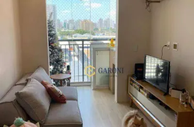 Venda no condomínio Teg Corazza com 50mt do lado da nova estação do metro Santa Marina!