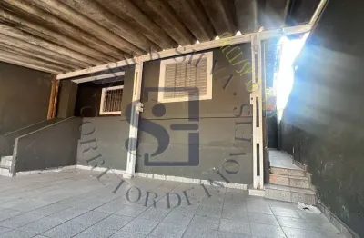 Casa com 2 quartos à venda na Rua Rita, Jardim Roberto, Osasco