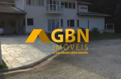 Casa em condomínio : sobrado / residencial / horto florestal