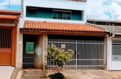 Sobrado a venda no bairro jardim residencial santa cruz - tatuí