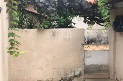 Casa com 3 quartos à venda no Centro, Tatuí 