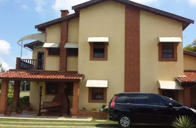 Lindo sobrado a venda no condomínio ninho verde i eco residence - com 1350 m² de área total