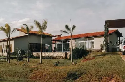 Incrível casa a venda no condomínio riviera de santa cristina xiii