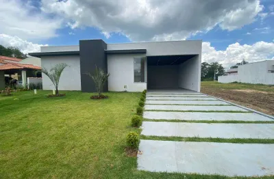 Incrível casa a venda no condomínio ninho verde i eco residence - tatuí/sp