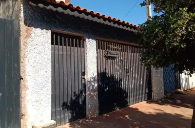 Descubra o charme e conforto da vila angélica em tatuí - casa à venda por r$ 300.000