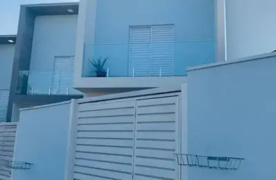 Sobrado à venda com 60m², 02 dormitórios - bairro vitiello, boituva/sp