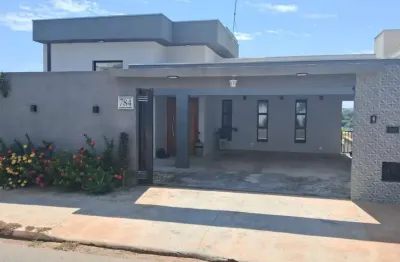 Sobrado à venda: conforto e espaço no bairro colina verde!