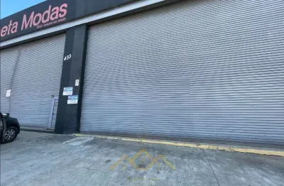 Oportunidade única para quem busca um ponto comercial amplo e bem localizado no coração de iperó!
