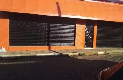 Casa à venda no Centro de Tatuí com Ponto Comercial  Valor: R$ 700.000,00