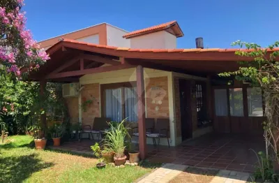 Casa em condomínio fechado com 3 quartos à venda na victor carlos nauck, 1041, centro, garopaba por r$ 1.590.000