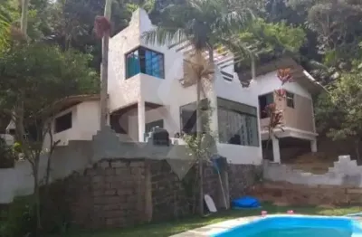Casa em condomínio fechado com 3 quartos à venda na adilio inácio de abreu, 10, costa do macacu, garopaba por r$ 1.100.000