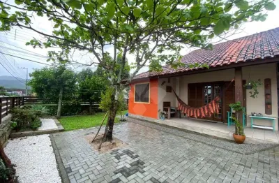 Casa com 3 quartos à venda na pinguirito, 288, pinguirito, garopaba por r$ 1.300.000