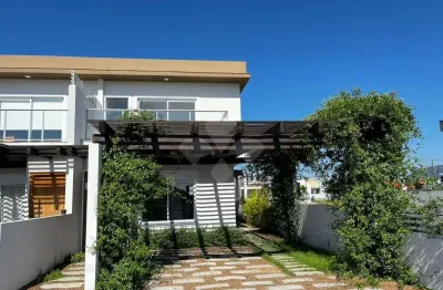 Casa em condomínio fechado com 3 quartos à venda na coral, 5, areais da palhocinha, garopaba por r$ 990.000