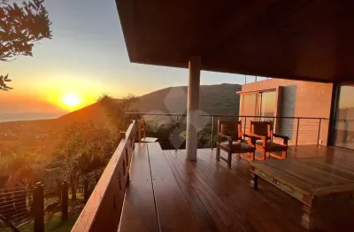 Casa em condomínio fechado com 3 quartos à venda na geral praia da silveira, 2000, praia da silveira, garopaba por r$ 4.500.000