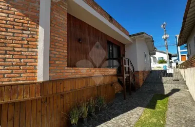 Casa em condomínio fechado com 7 quartos à venda na aderbal ramos da silva, 117, centro, garopaba por r$ 2.450.000
