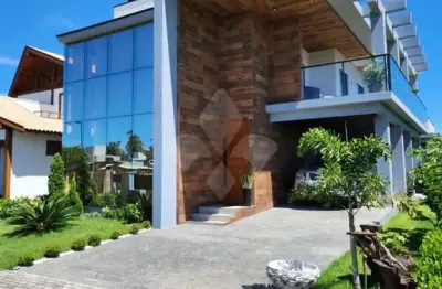 Casa em condomínio fechado com 4 quartos à venda na ver. laudelino antonio teixeira1, 1, grama, garopaba por r$ 3.000.000