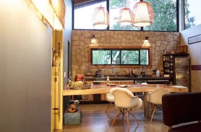Casa em condomínio fechado com 4 quartos à venda na grp, 396, grama, garopaba por r$ 2.014.000