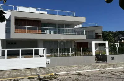 Casa em condomínio fechado com 4 quartos à venda na rua das amendoeiras, 602, ferraz, garopaba por r$ 4.558.000