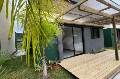 Casa em condomínio fechado com 3 quartos à venda na servidão dos coqueiros, 100, encantada, garopaba por r$ 800.000