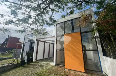 Casa em condomínio fechado com 3 quartos para alugar na pinguirito, 201, centro, garopaba por r$ 6.500
