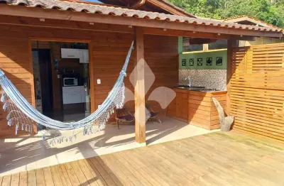 Casa com 2 quartos à venda na grp 020, 020, encantada, garopaba por r$ 600.000