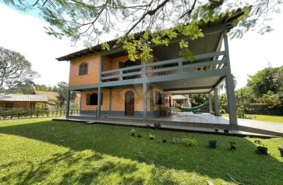 Casa com 5 quartos à venda na leonildo peirão, 001, grama, garopaba por r$ 2.120.000
