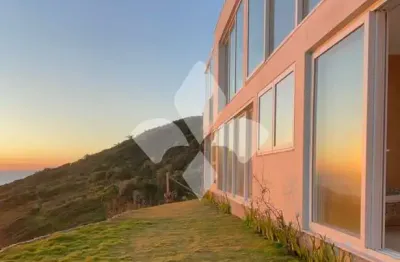 Casa com 3 quartos à venda na vigia, 38, centro, garopaba por r$ 5.500.000