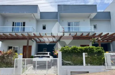 Casa com 3 quartos à venda na esly sandrini nauck, 12, ambrósio, garopaba por r$ 790.000