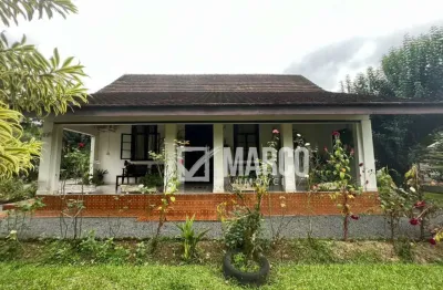 Casa com 4 quartos à venda no testo rega, pomerode , 313 m2 por r$ 950.000
