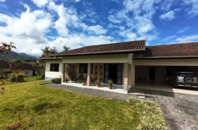 Casa com 4 quartos à venda no centro, pomerode , 260 m2 por r$ 1.390.000