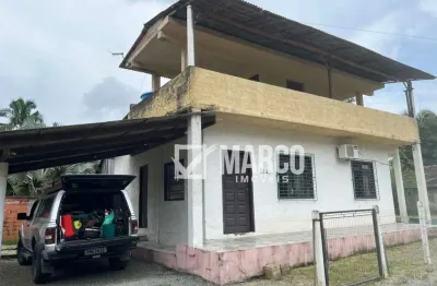 Casa com 2 quartos para alugar na Rua Luiz Abry, 2640, Centro, Pomerode por R$ 1.800