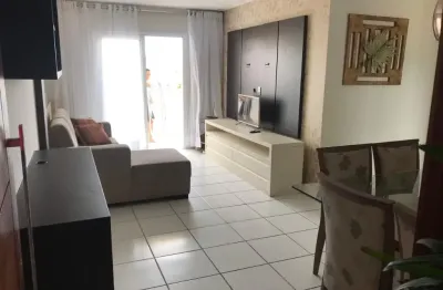 Lindo apartamento pronto para morar, excelente localização, capim macio,  edifício muito conservado, pastilhado , com elevador e área de lazer!!!