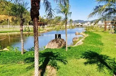 Terreno à venda no Rio do Meio, Camboriú 