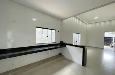 Casa com 3 quartos à venda no Jardim Ipanema I, Uberlândia 