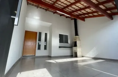 Casa com 2 quartos à venda no Parque das Laranjeiras, Uberlândia 