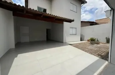 Casa com 4 quartos à venda no Jardim Patrícia, Uberlândia 