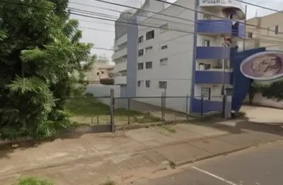 Terreno à venda na Avenida João Naves de Ávila, Saraiva, Uberlândia
