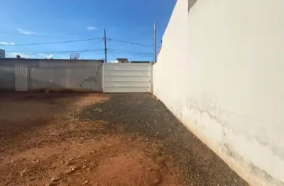 Terreno à venda no Jardim Patrícia, Uberlândia 