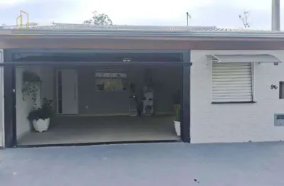Casa à venda no residencial vila dos eucaliptos com 3 quartos
