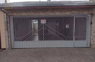Casa com 3 dormitórios e vista panorâmica próxima ao centro de salto