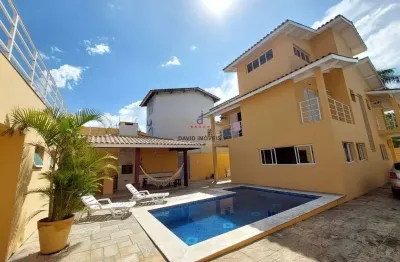 Sobrado triplex -  04 dorm. sendo 02 suites - centro - caraguatatuba/sp