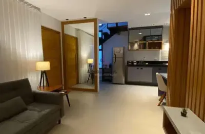 Sobrado condomínio horizontal, cidade jardim, área gourmet privativa, piscina.