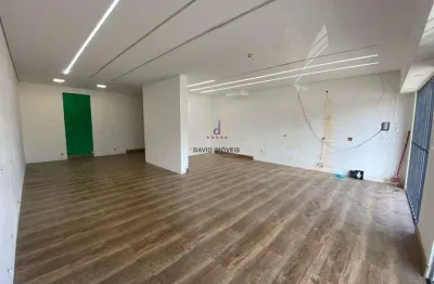 Sala com 70 metros, banheiro, frente pista no indaiá, frente avenida.