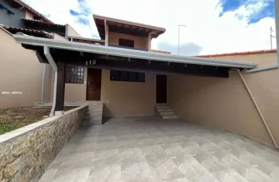 Casa com 3 quartos à venda na Rua Waldir Carrião Soares, Vila Caputera, Mogi das Cruzes