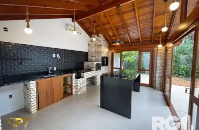 Casa com 4 quartos à venda no Ipanema, Porto Alegre 