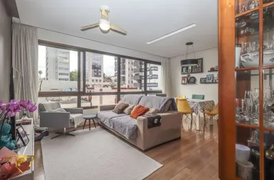 Apartamento com 2 quartos à venda no São João, Porto Alegre 